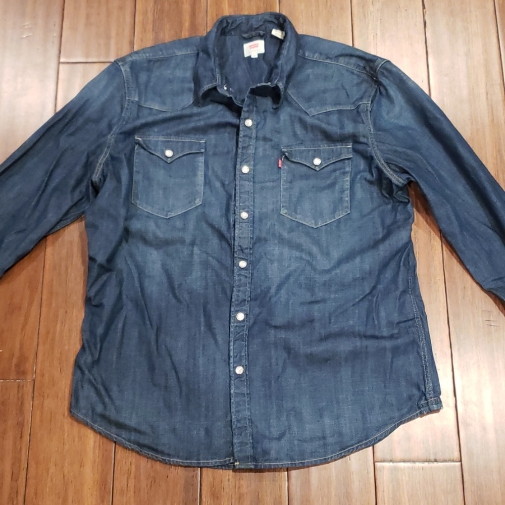 Levi strauss denim long sleeve button up